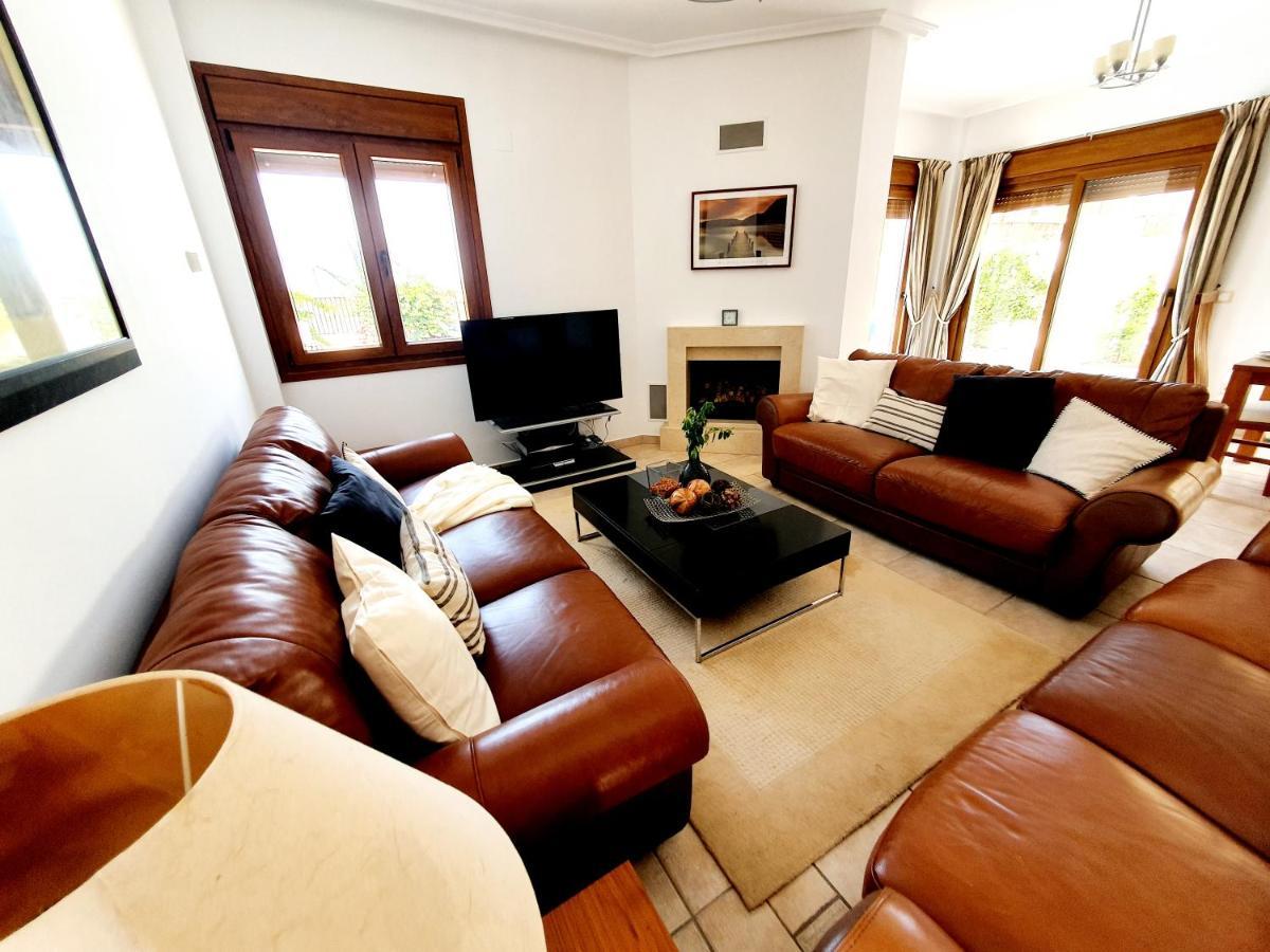 Villa Jacaranda Altaona Golf 木尔西亚 外观 照片